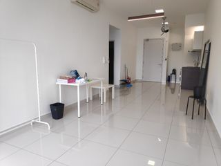 (Category: ) located in . Submitted by shemenaks (Listing ID 1057565068, Image 1). Description: .
