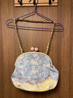（分類：）位於 。 由 gigichau 提交（商品編號 1057654991，圖片 1）。簡介： 。