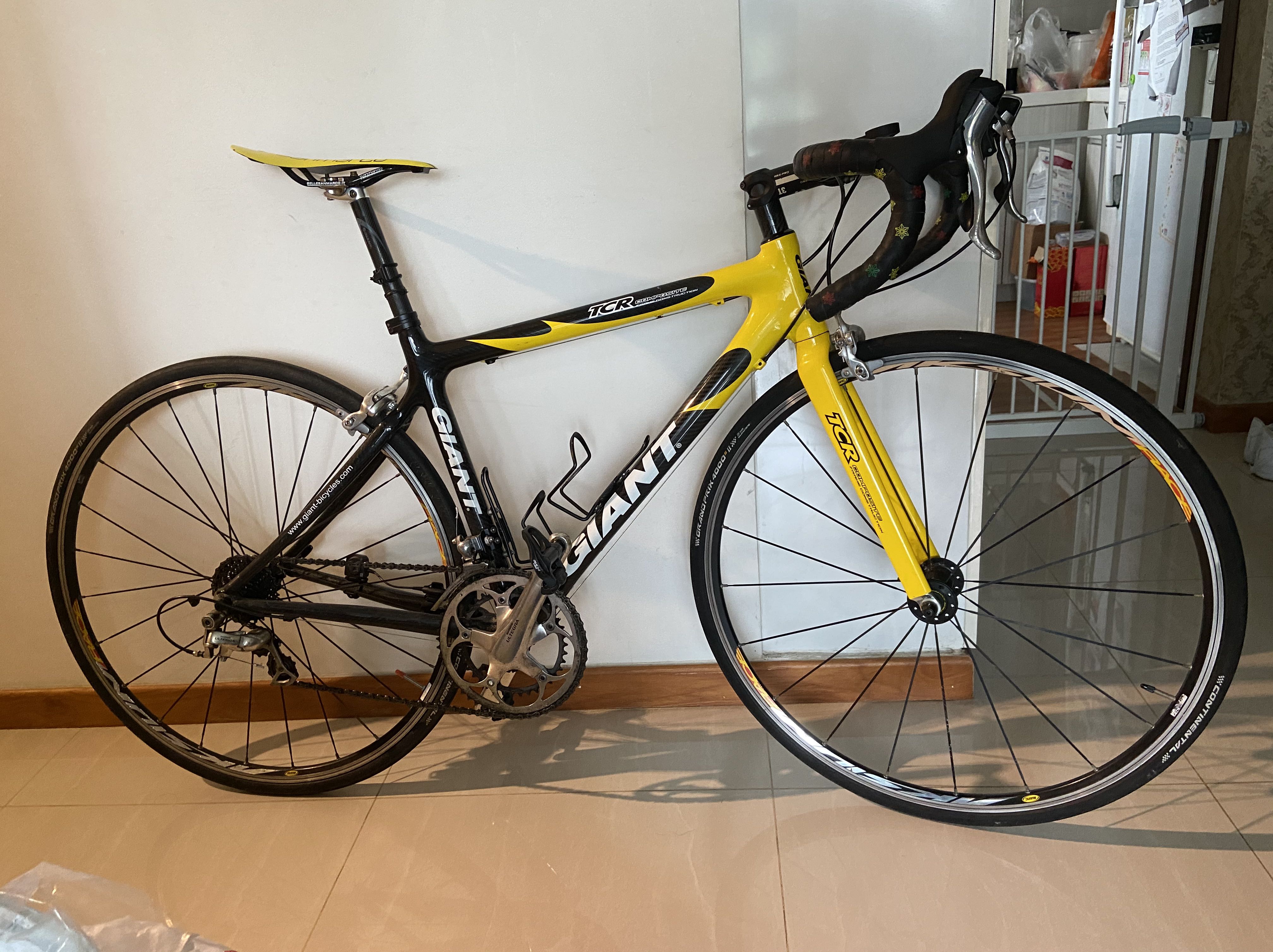 Tcr composite top