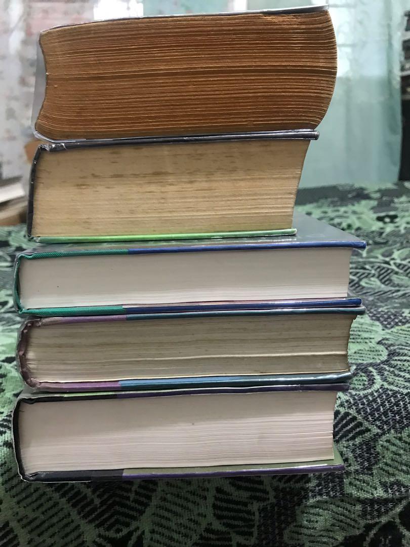 Harry Potter Books Negotiable (Category: Storybooks) located in San Fernando. Submitted by gladio.gladio (Listing ID 1057616068, Image 2). Description: Harry potter books SeT .