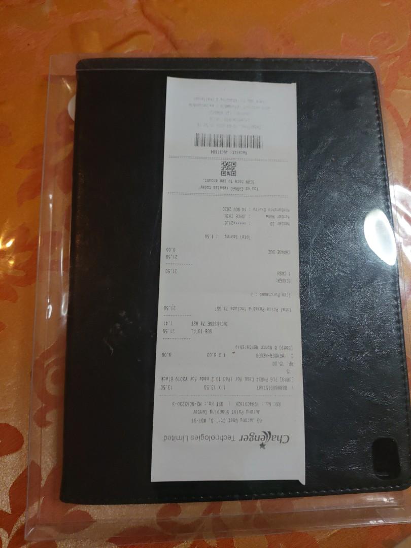 IPAD case (Category: Cases & Sleeves) located in Singapore. Submitted by joycechinn (Listing ID 1057669738, Image 2). Description: 10.2" ipad.
