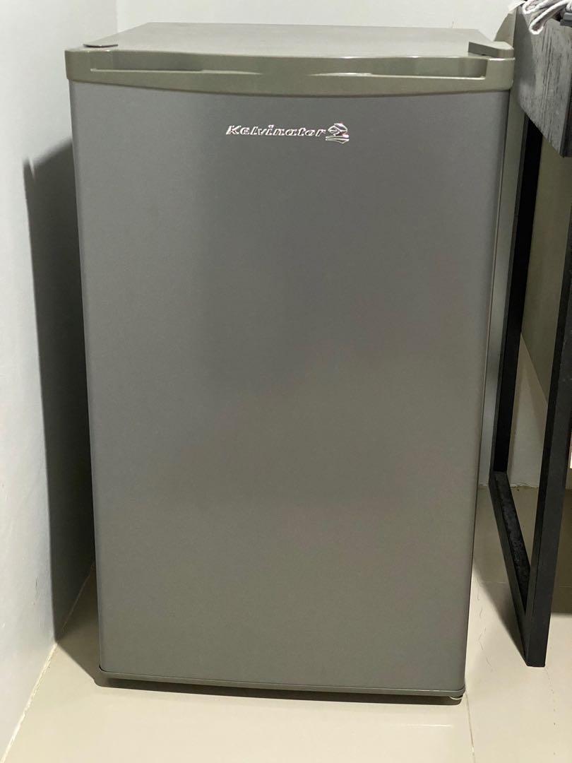 Kelvinator Personal Refrigerator Tv Home Appliances Kitchen Appliances Refrigerators And Freezers On Carousell