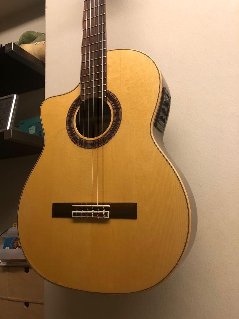 Left Handed Cordoba Gk Negra Studio Classical Guitar Music Media Music Instruments On Carousell