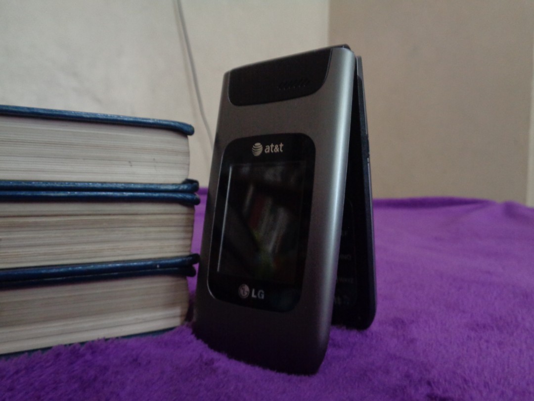 LG AT&T Flip phone, Mobile Phones & Gadgets, Mobile Phones, Early ...