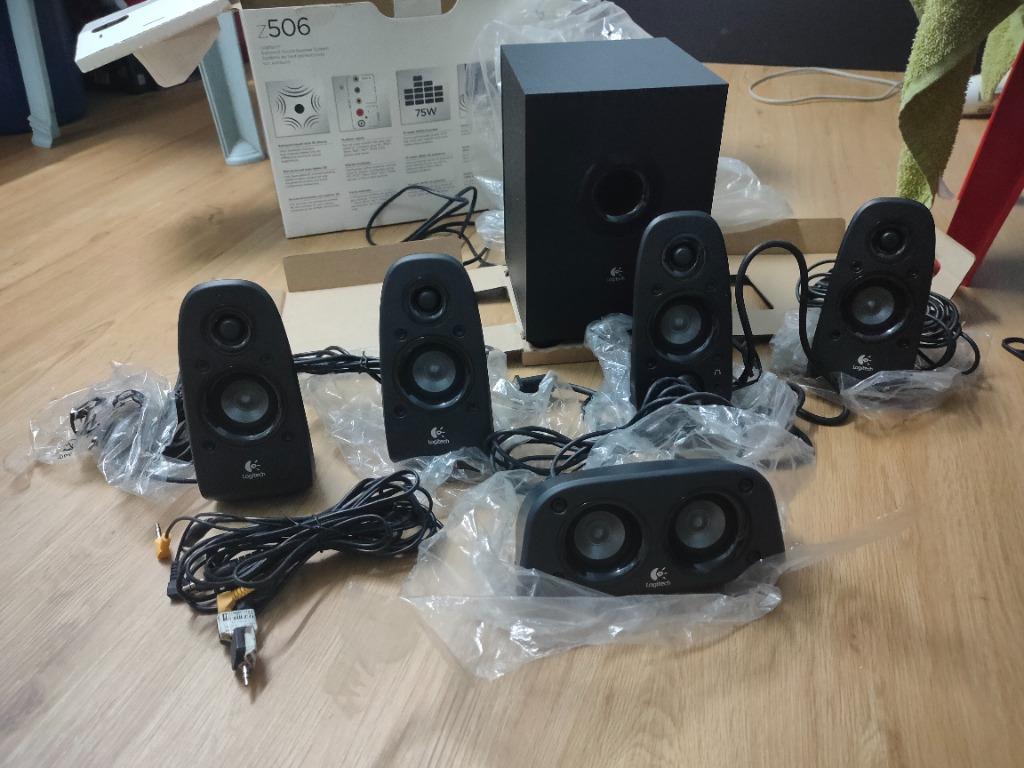 Logitech z506 surround store