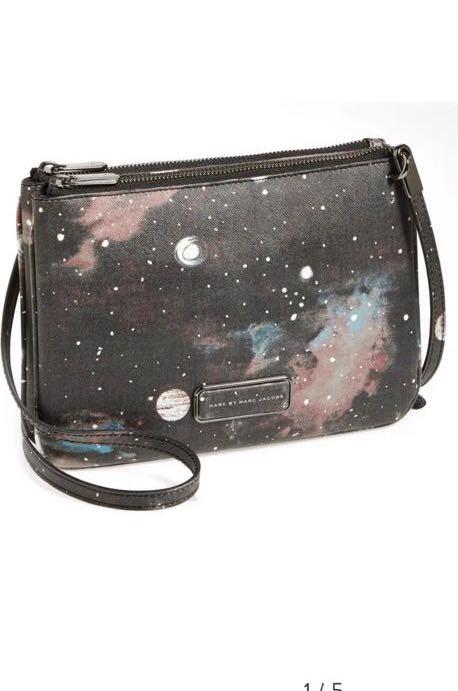 MARC BY MARC JACOBS 'Double Percy' Crossbody Bag (Category: Luxury Bags & Wallets) located in Quezon City. Submitted by xxx11 (Listing ID 1057655966, Image 2). Description: Retails for $250 = 12,000pesos Used less than 5 times and in good condition! 100% GUARANTEED AUTHENTIC Quality: 10/10 - no damages * No box included *Open for negotiation .
