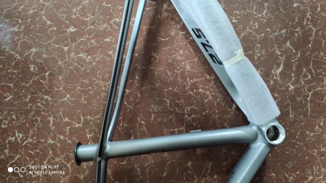 mountain peak evolution 2 frame