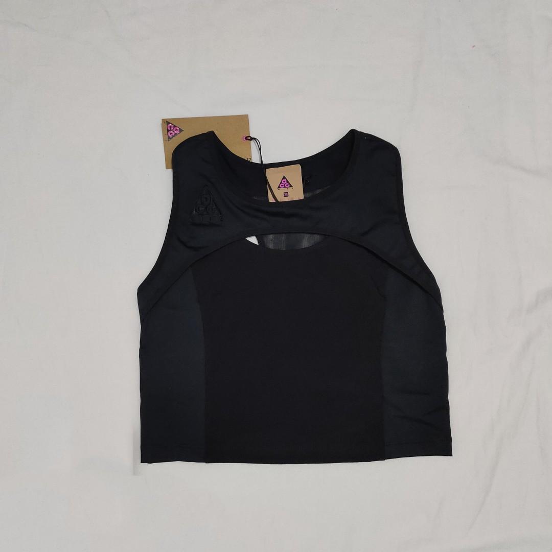 nike women's black crop top