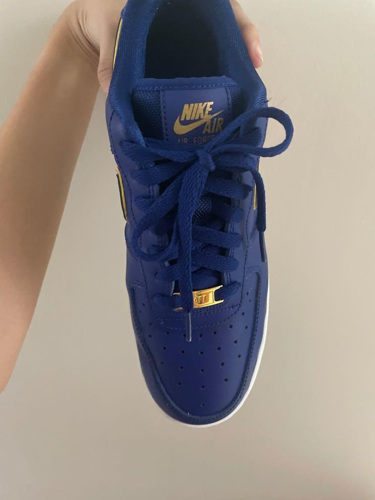 Air force 1 navy blue deals gold
