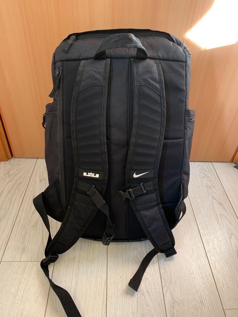 Nike Lebon James LBJ Backpack hkd330 fast trade