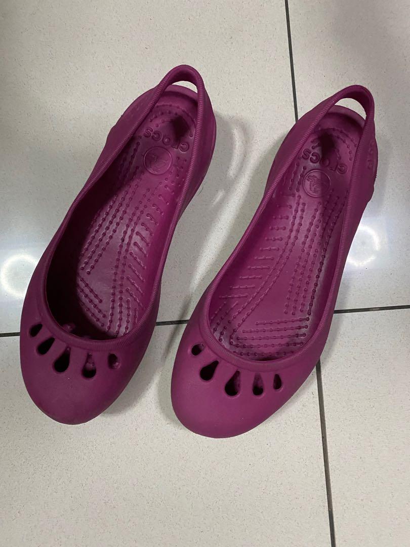 crocs ballet flats pink