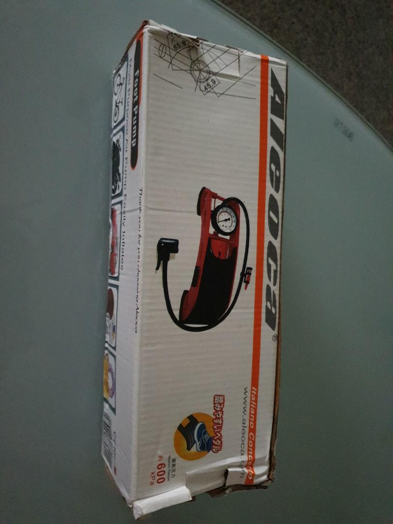 Pump (Category: Parts & Accessories) located in Singapore. Submitted by 711katherine (Listing ID 1057738285, Image 3). Description: rarely used clearing for space.