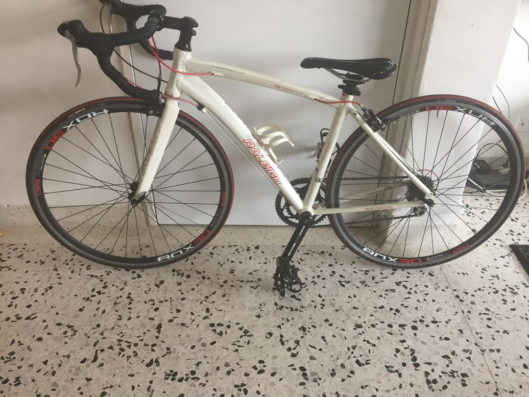 Raleigh revenio 4.0 store