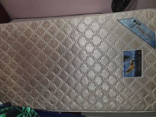 (Category: ) located in . Submitted by godchild_20 (Listing ID 1057679127, Image 1). Description: .