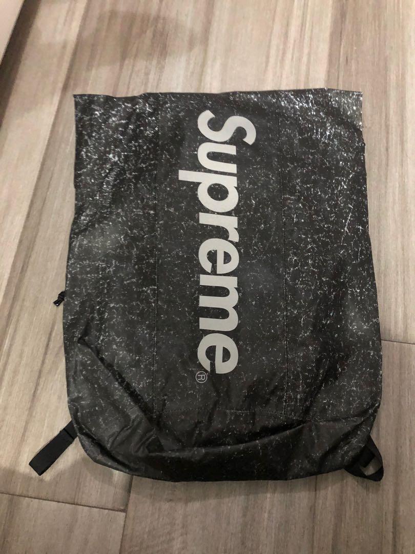 Supreme Waterproof Reflective Speckled Backpack Black, 男裝, 袋