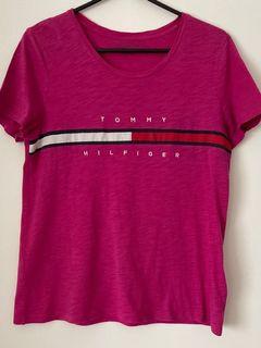 Sz Medium Tommy Hilfiger Pink T-shirt