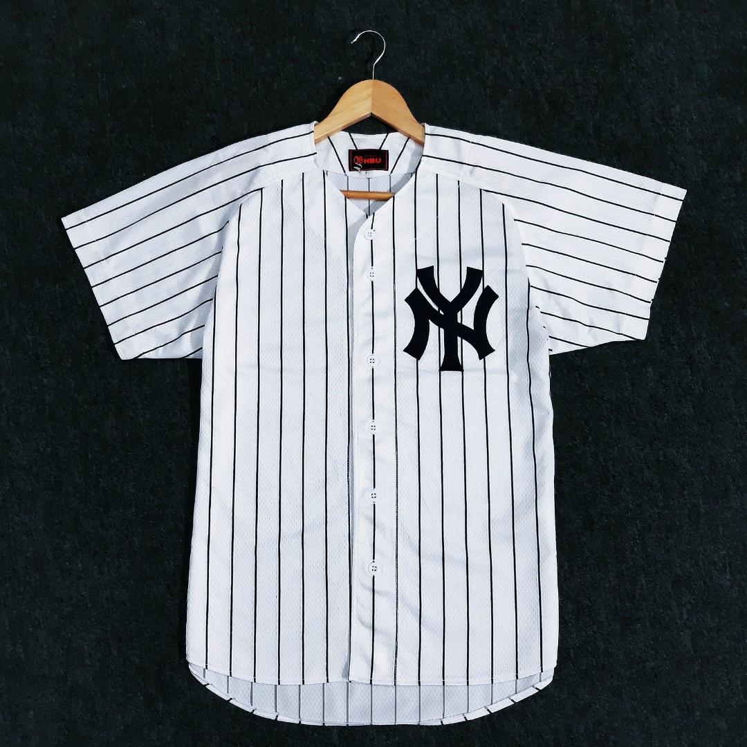 MLB New York Yankees Adult Button - Down Jersey 