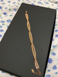 （分類：）位於 。 由 neeemiiiiit 提交（商品編號 1057908552，圖片 1）。簡介： 。