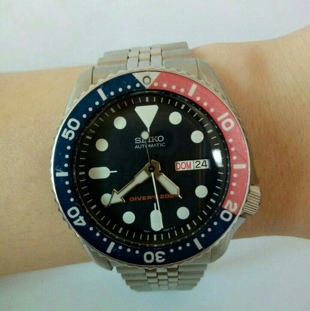 Auth Seiko Scuba Diver's 200m Pepsi 7S26-0020 Watch for Men's, Men's  Fashion, Watches & Accessories, Watches on Carousell