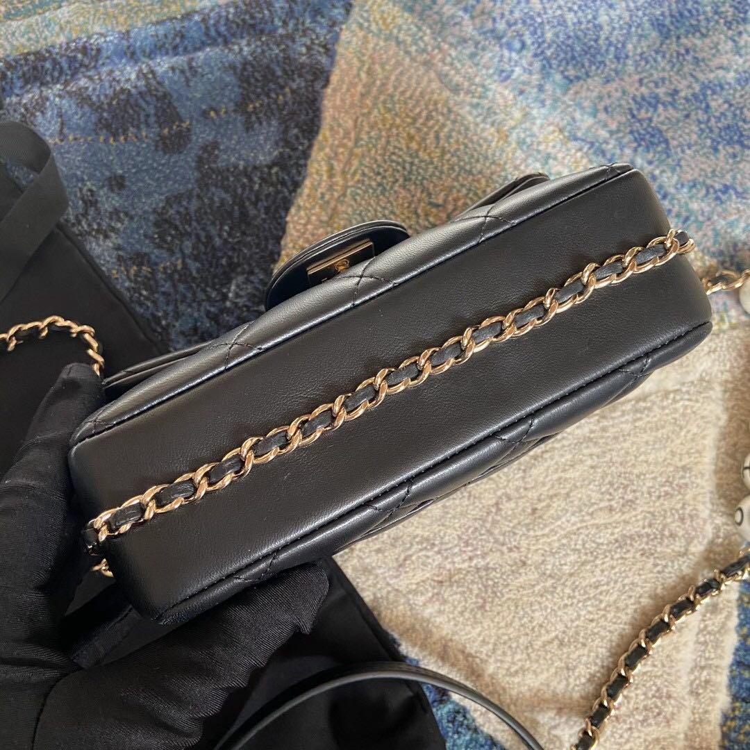 Chanel pearl logo deals strap flap bag