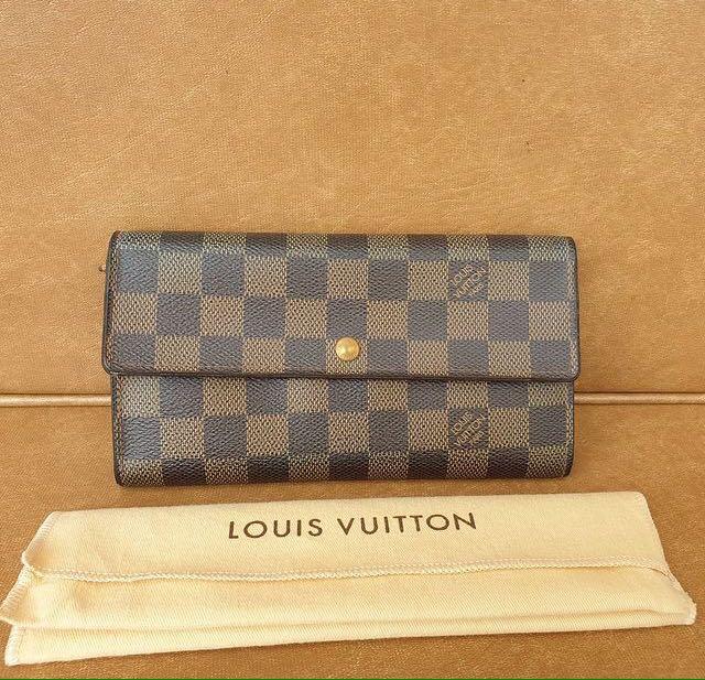Authentic Louis Vuitton Sarah Wallet Damier Ebene, Luxury, Bags & Wallets  on Carousell