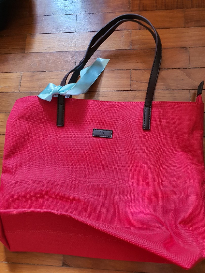 Bata tote clearance bags