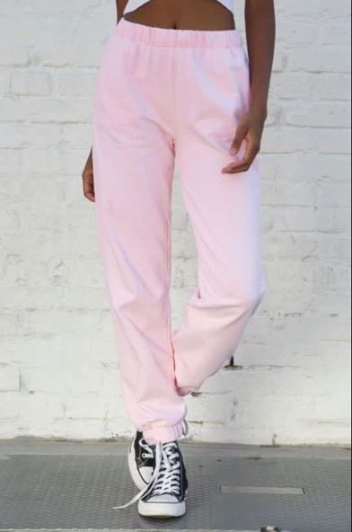 Rosa hot sale sweatpants length