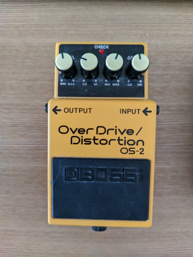BOSS OS-2 Distortion Guitar Effect Pedal, 興趣及遊戲, 音樂樂器 