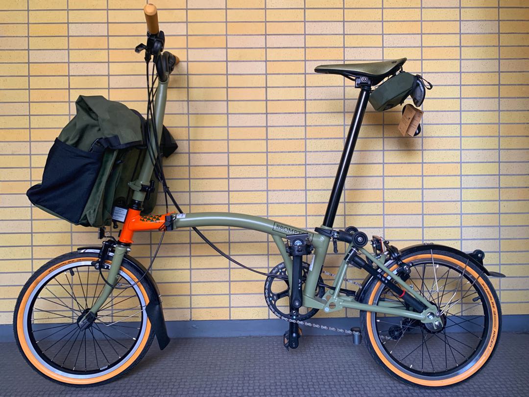 BROMPTON EXPLORE H6L used like new Sports Equipment Bicycles
