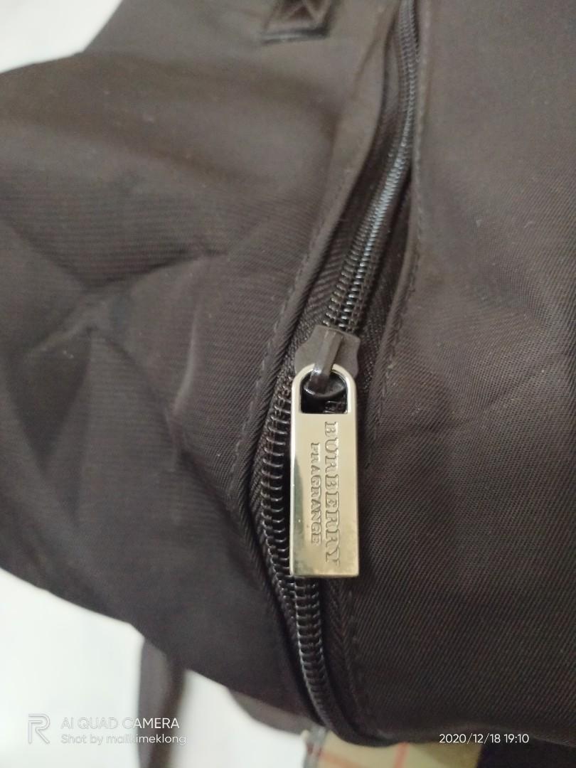 Burberry fragrances weekender on sale bag