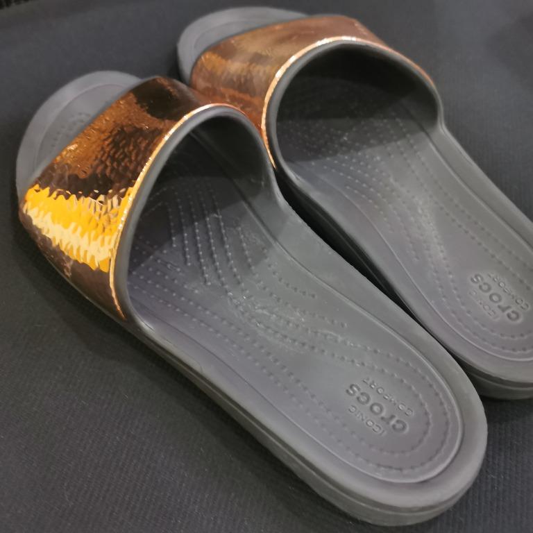 Women's crocs sloane hammered clearance metallic slide