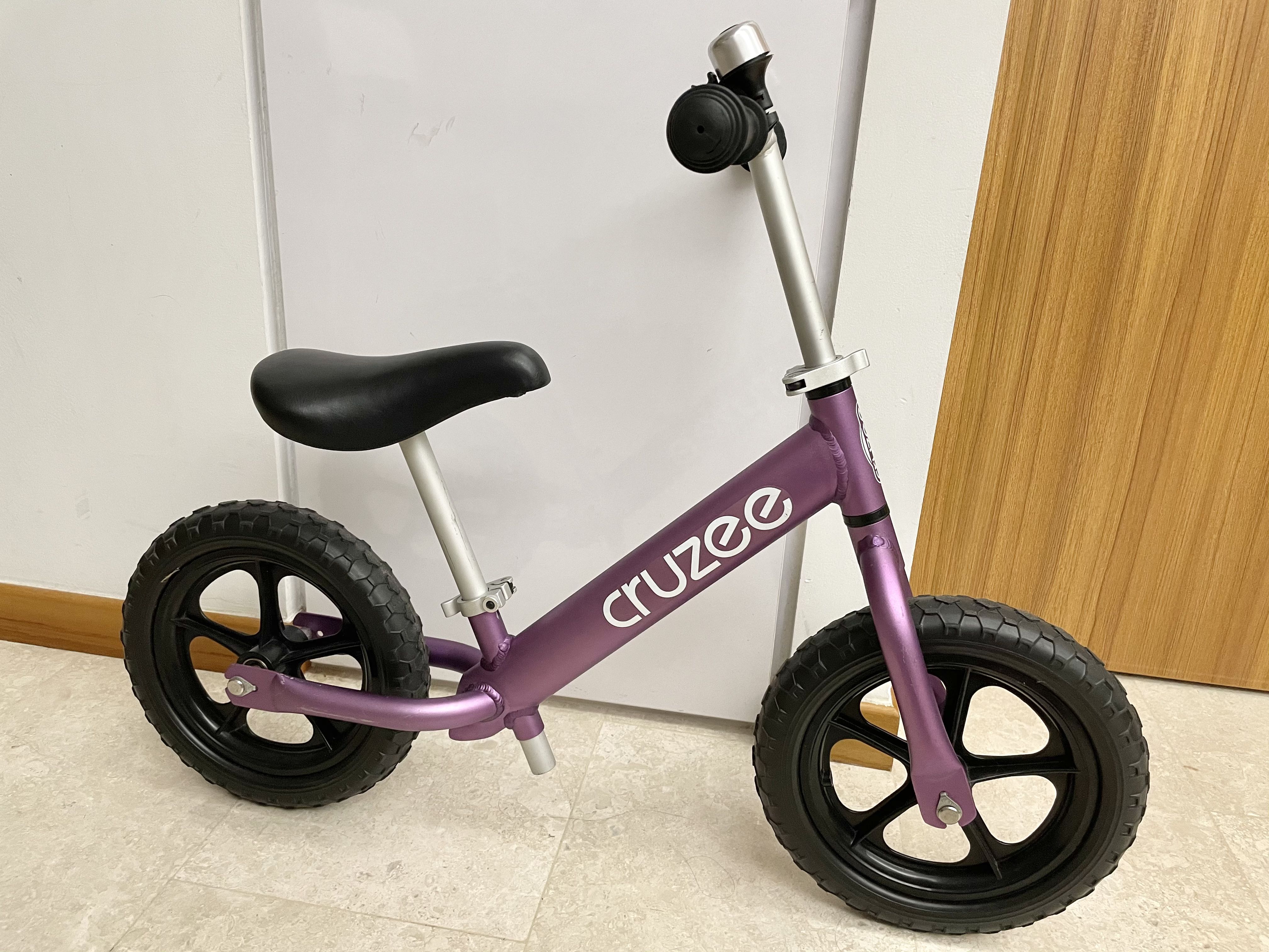 Cruzee balance bike hot sale second hand