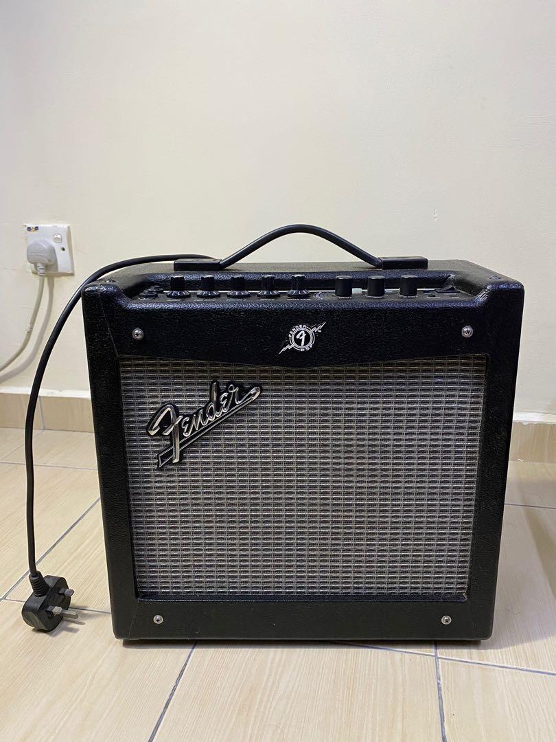 Fender mustang outlet 20 watt amp