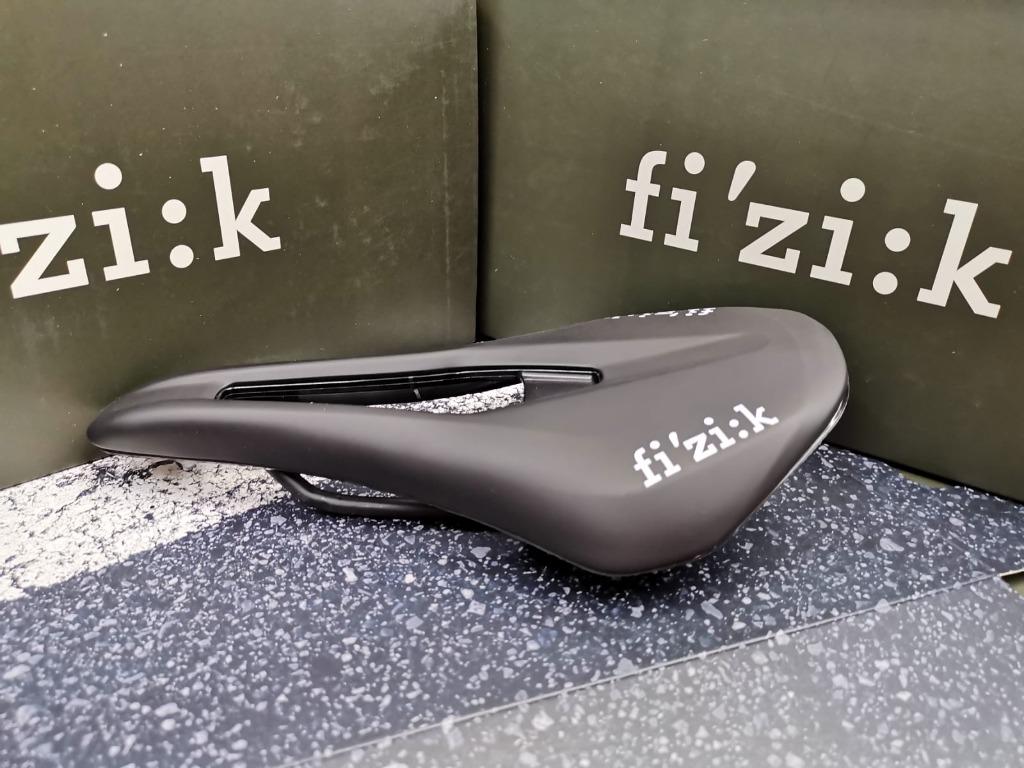 Fizik Vento Argo R5 Road Saddle [140mm 150mm], Sports Equipment