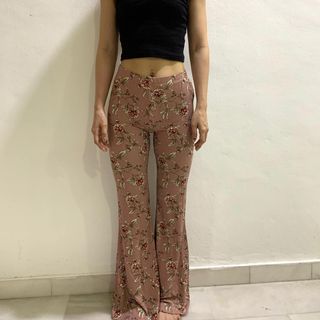 (Category: ) located in . Submitted by kondocloset (Listing ID 1057862115, Image 1). Description: .