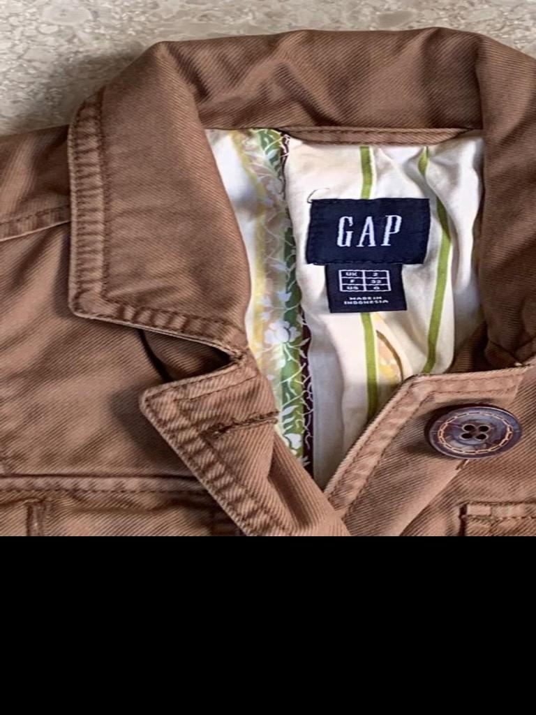 Gap cheap light jacket