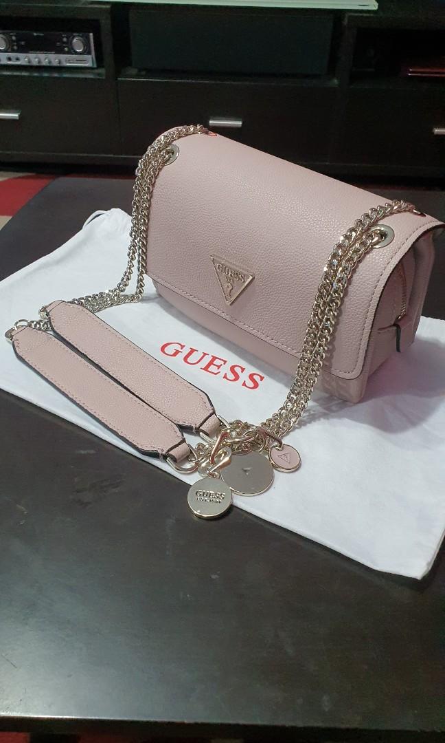 Guess sling bag 2020 outlet
