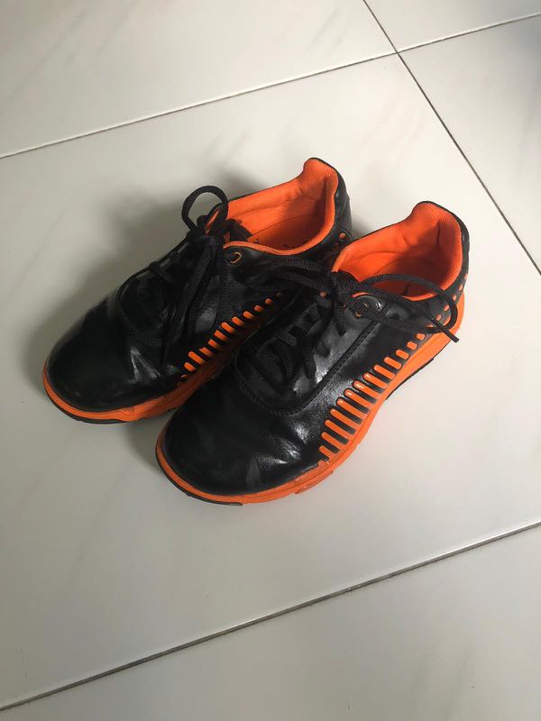 kids size 12 golf shoes