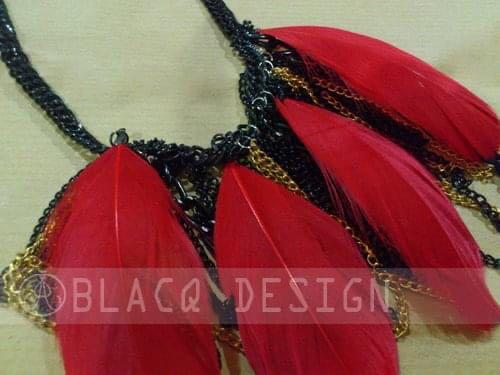 Red feather top necklace