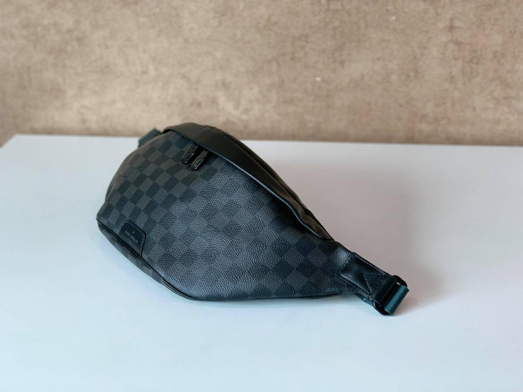 LOUIS VUITTON N40187 DISCOVERY BUMBAG