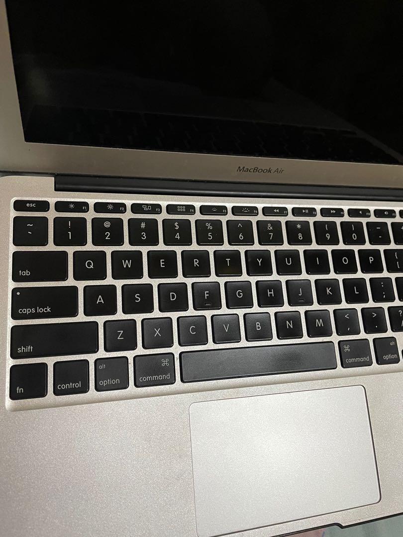 Macbook Air 2011 (Category: Laptops & Notebooks) located in Manila. Submitted by cocothrifts (Listing ID 1057857236, Image 2). Description: Check online for specs, student used lang to ginamit ko lang for school works 64gb onlyyy smooth pa sya pm me!!!! Rush na kaya mura .