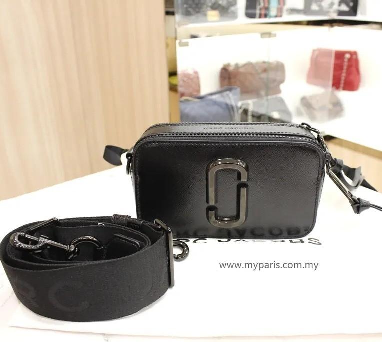 Marc Jacobs Snapshot Camera Bag Black, Luxury, Bags & Wallets on Carousell