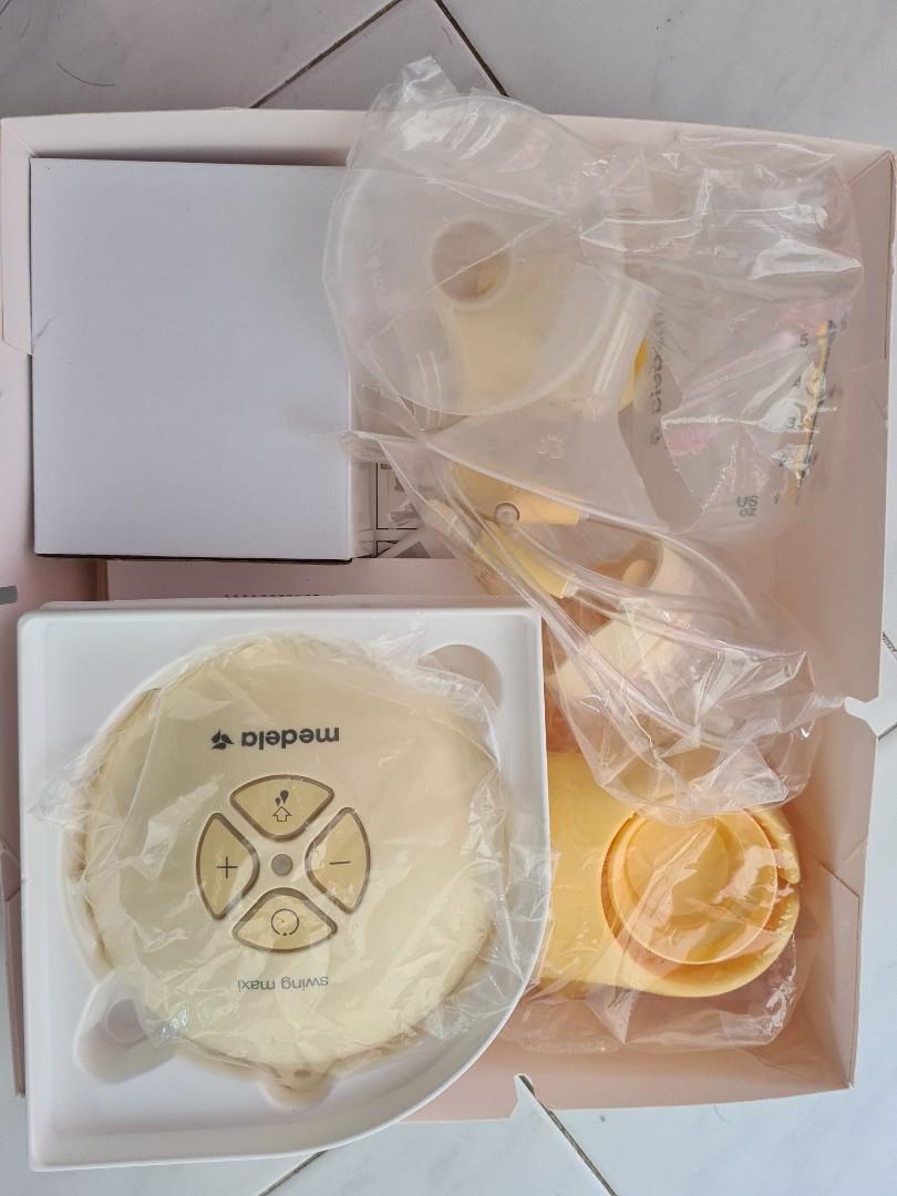Medela Swing Maxi (Category: Breastfeeding & Bottle Feeding) located in Singapore. Submitted by daila2 (Listing ID 1057745869, Image 3). Description: Selling Medela Swing Maxi. Used for about 4 months only. Calma teat is unused and I have new pumphead. I also have alot of used medela bottles to store breastmilk. Self-collection at Pasir Ris or delivery charges apply. Thank you😊.