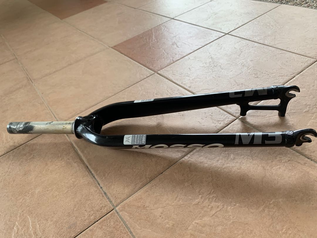 Mosso m3 rigid fork clearance