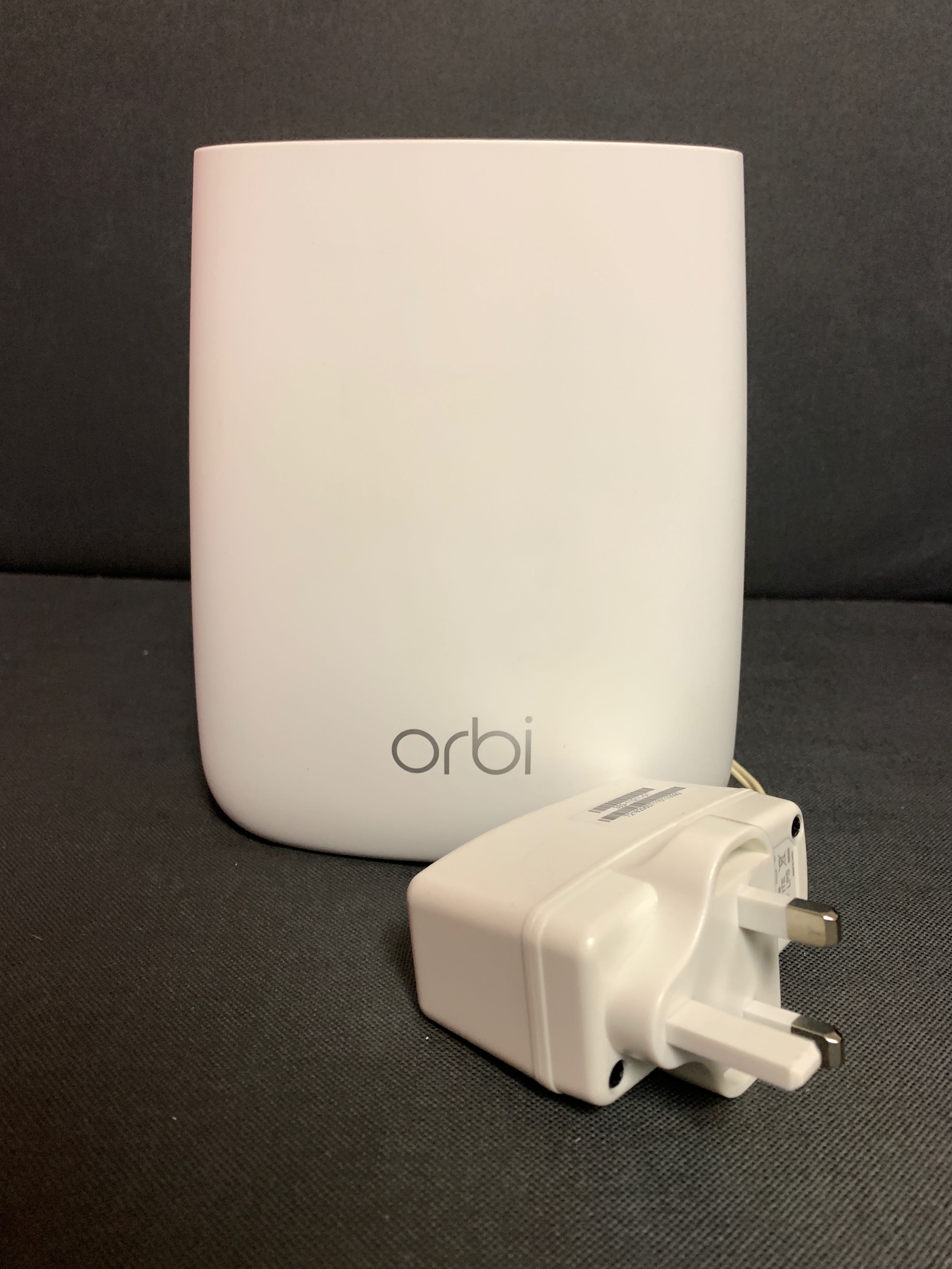 NETGEAR Orbi Mesh WiFi 路由器 Router 主機 (RBR20), 電腦＆科技, 電腦周邊及配件, Wifi及上網相關 ...