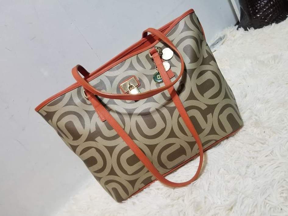 nicole miller metro tote bag