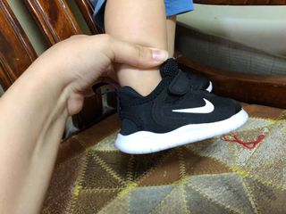 baby nike free