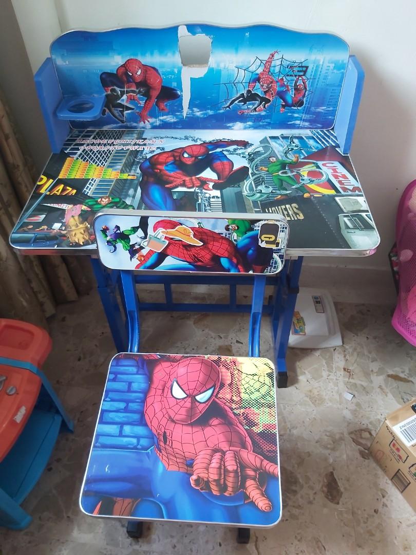 Spiderman study table sales and chair