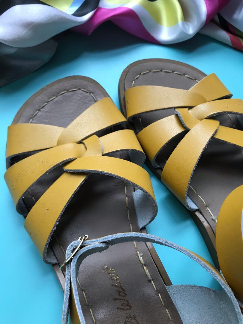 Used saltwater sandals clearance