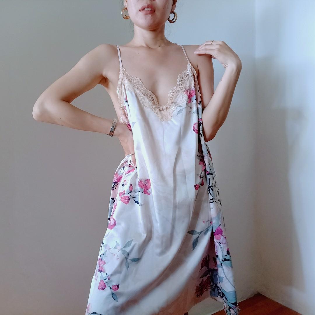 SECRET TREASURES SLEEPWEAR FLORAL SLIP DRESS size 2x in tag